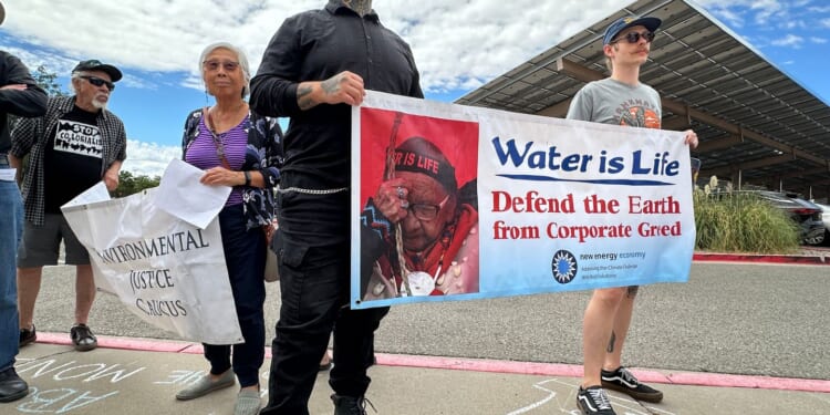 House lawmakers dive into one of the problems with data centers: Water