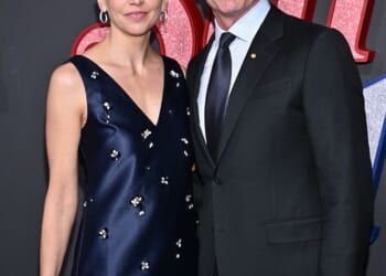 Hugh Jackman's girlfriend reportedly uneasy over his bond with Ryan Reynolds