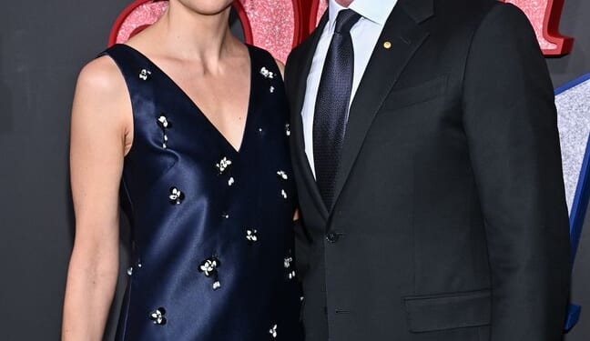 Hugh Jackman's girlfriend reportedly uneasy over his bond with Ryan Reynolds