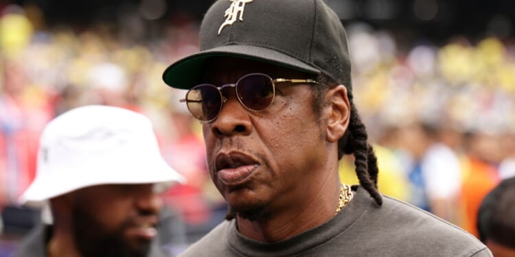 Jay-Z's accuser fully recants rape allegations in new filing