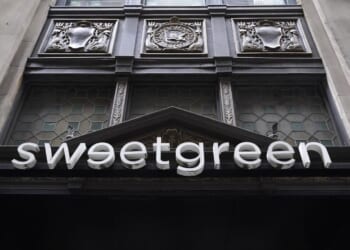New Jersey man's pizza comeback after 25-day Sweetgreen diet leaves him feeling sick, he says