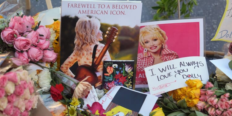 Olive Branch, Mississippi mayor declines to lower flags for Dolly Parton