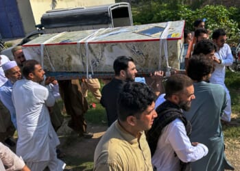 Pakistani forces end 20-hour standoff with militants in the northwest
