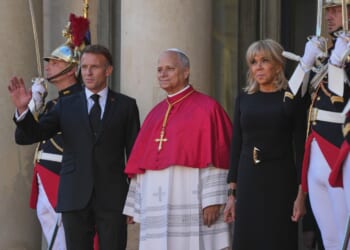 Pope Leo XIV warns a 'paradise of machines' could undermine humanity as he opens France trip