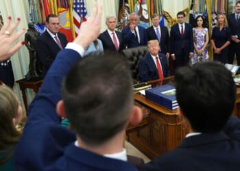 Potential Democratic candidates race to respond to AI threat amid Trump's dismissals