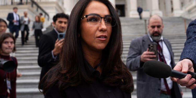 Rep. Lauren Boebert admonishes journalists for falling for 'scam' ethics complaint against her