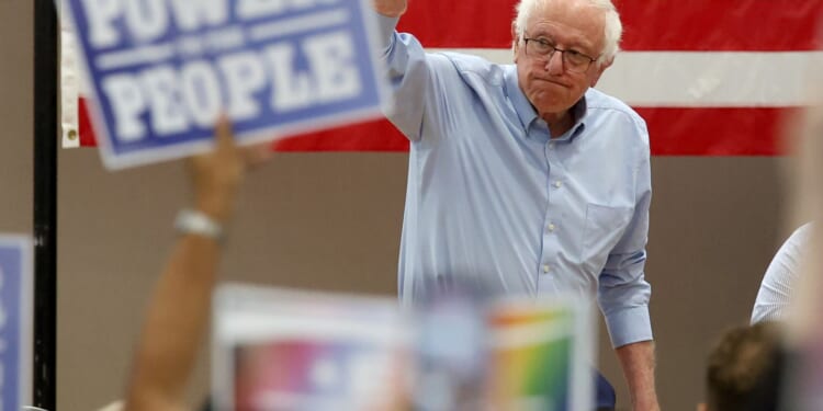 Sanders, Casar propose 'superintelligence' ban, new federal department to monitor AI development