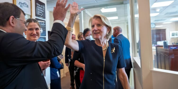 Senate reaches bipartisan deal on permitting bill to speed approvals of new energy projects