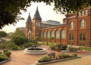 Smithsonian to place the National Museum of the American Latino in an existing building