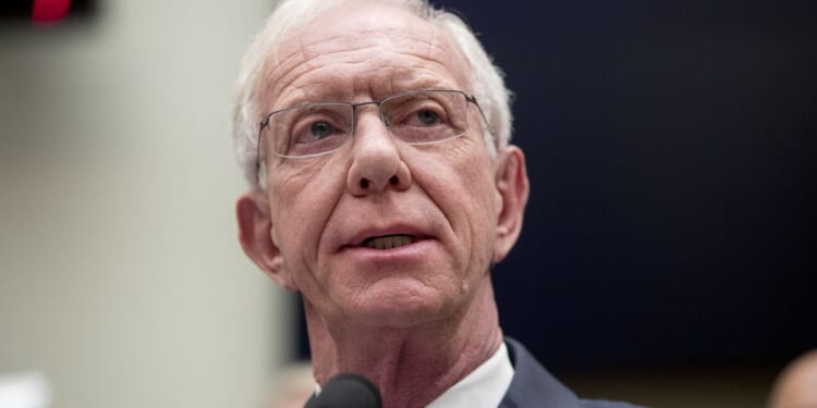 Sullenberger, who landed plane safely on Hudson River in 2009, calls Alzheimer's his 'last fight'