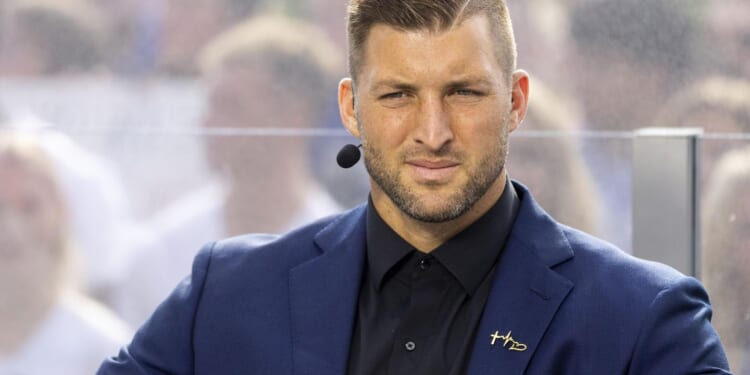 Tim Tebow pauses relationship with Christian organization accused of using predatory sales tactics