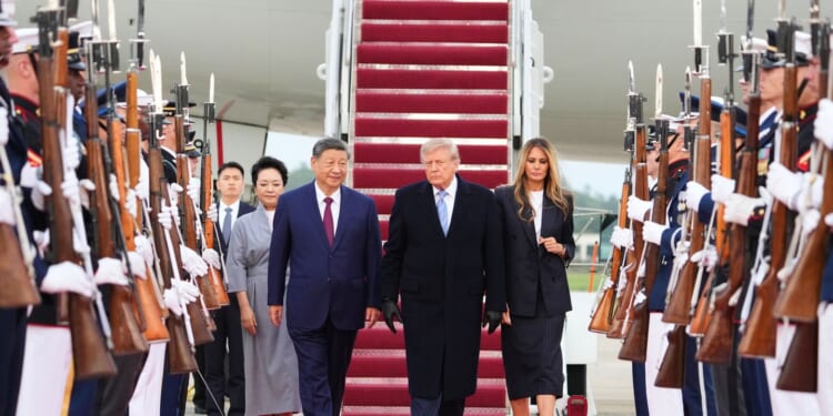 Trump personally greets Chinese leader XI to kick off three-day visit in Washington