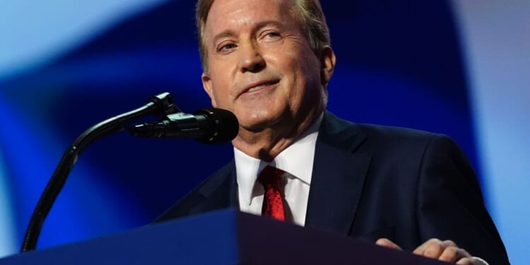 Trump's teasing is the price Paxton had to pay to use Republican midterm convention to raise money