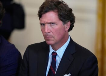Tucker Carlson: Wouldn't vote for Mike Rogers 'at gunpoint'