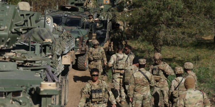 U.S. soldiers participate in a training exercise near Bemowo Piskie, Poland, on May 6, 2026.