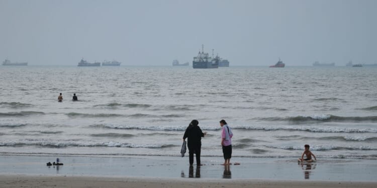 Vance pours cold water on diplomacy with Iran as battle over Hormuz continues