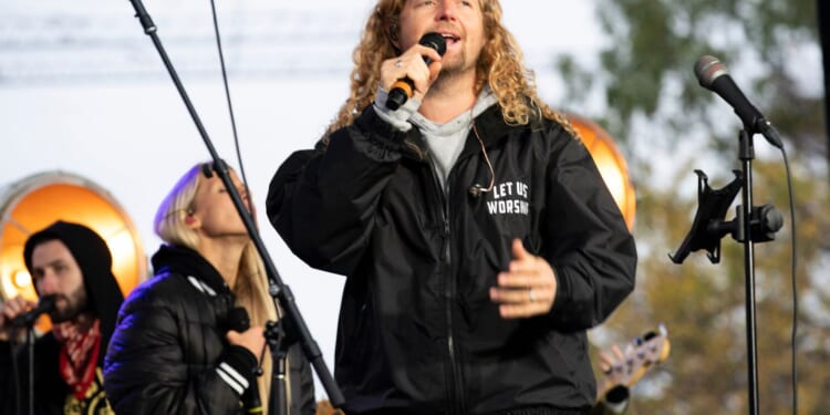 Donor revives fraud claims against Christian worship leader Sean Feucht over a $250,000 donation