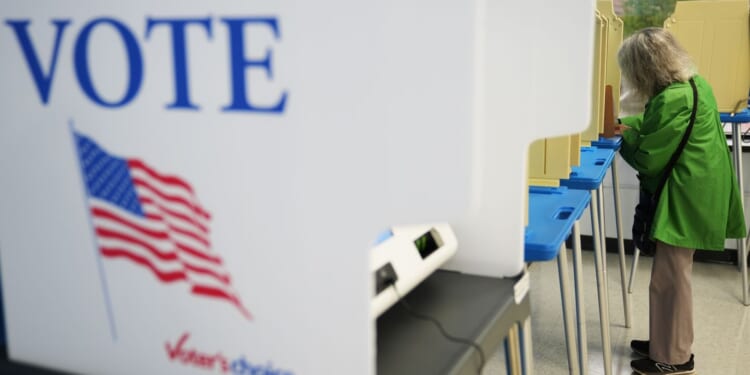Federal judge rules Congress can't ban noncitizens from voting