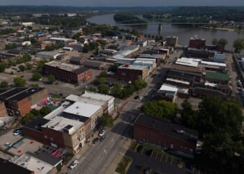 Ohio woman sues hospital that amputated her wrong leg